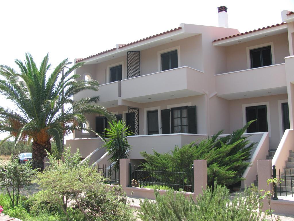 Lakonia Bay Apartments Archangelos  Zewnętrze zdjęcie