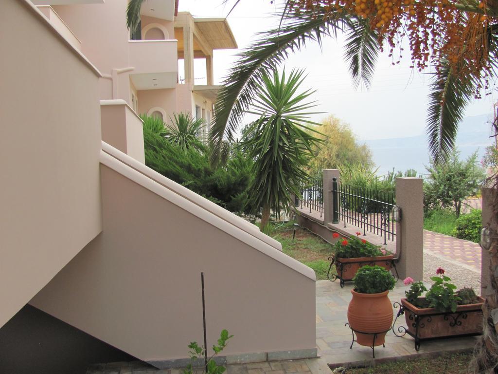 Lakonia Bay Apartments Archangelos  Zewnętrze zdjęcie