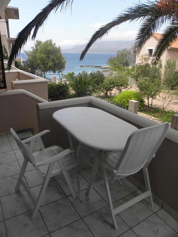 Lakonia Bay Apartments Archangelos  Zewnętrze zdjęcie